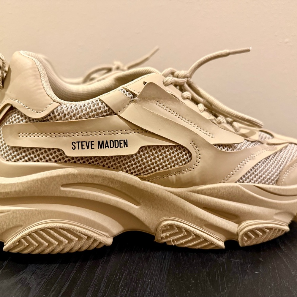 Steve Madden Chunky Sneakers Beige Cream Dad Shoes Size 10 - Picture 3 of 5